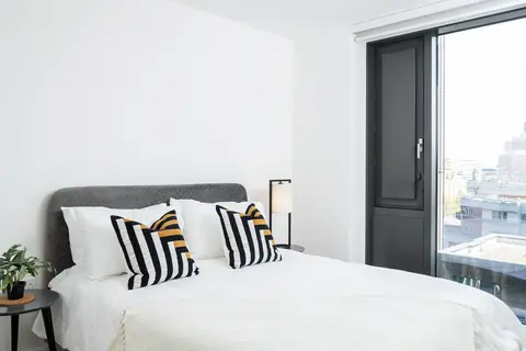 2 bedroom flat for sale, 7 Nobel Way, Manchester, M1