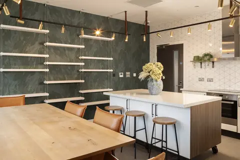 2 bedroom flat for sale, 7 Nobel Way, Manchester, M1