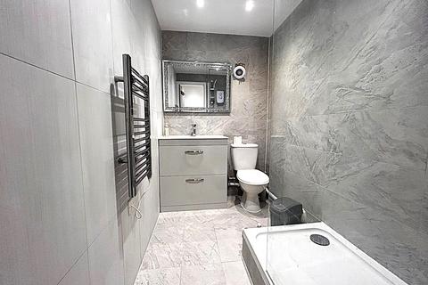 1 bedroom flat to rent, Hindhead Gardens, Northolt UB5