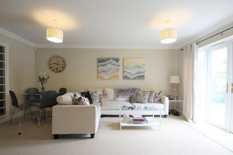 undefined, Priory Avenue, Taunton TA1