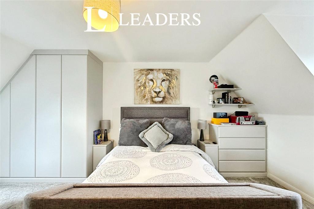 Top 2nd Bedroom