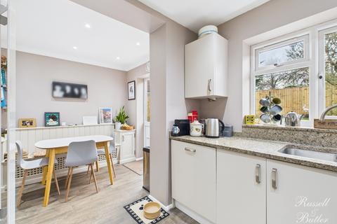 4 bedroom detached house for sale, Mount Pleasant Close, Buckingham, MK18 1DN