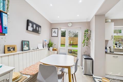4 bedroom detached house for sale, Mount Pleasant Close, Buckingham, MK18 1DN