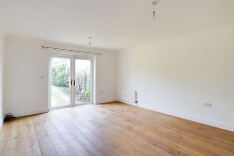 undefined, Stirling Way, Sutton, CB6