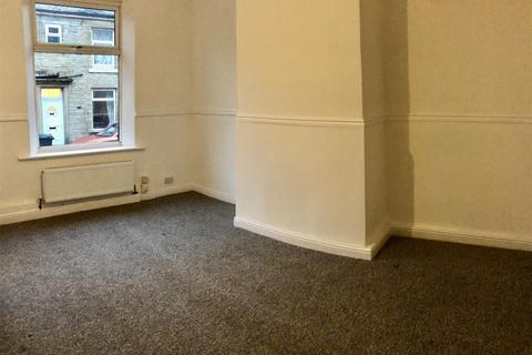 2 bedroom terraced house to rent, South Street, Brighouse