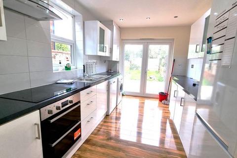 5 bedroom terraced house for sale, South Reading,  Berkshire,  RG2
