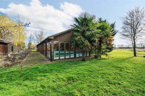 undefined, Spinney Road, Chawston