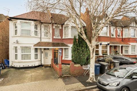 4 bedroom house to rent, Audley Road, London NW4