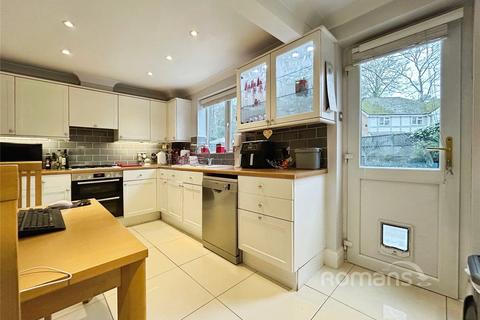 4 bedroom detached house for sale, Howard Drive, Farnborough, Hampshire
