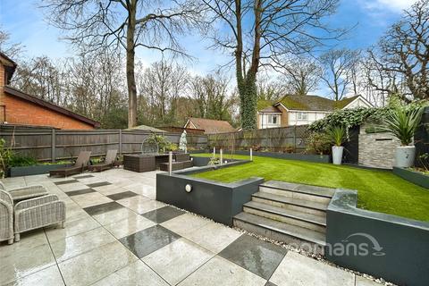 4 bedroom detached house for sale, Howard Drive, Farnborough, Hampshire