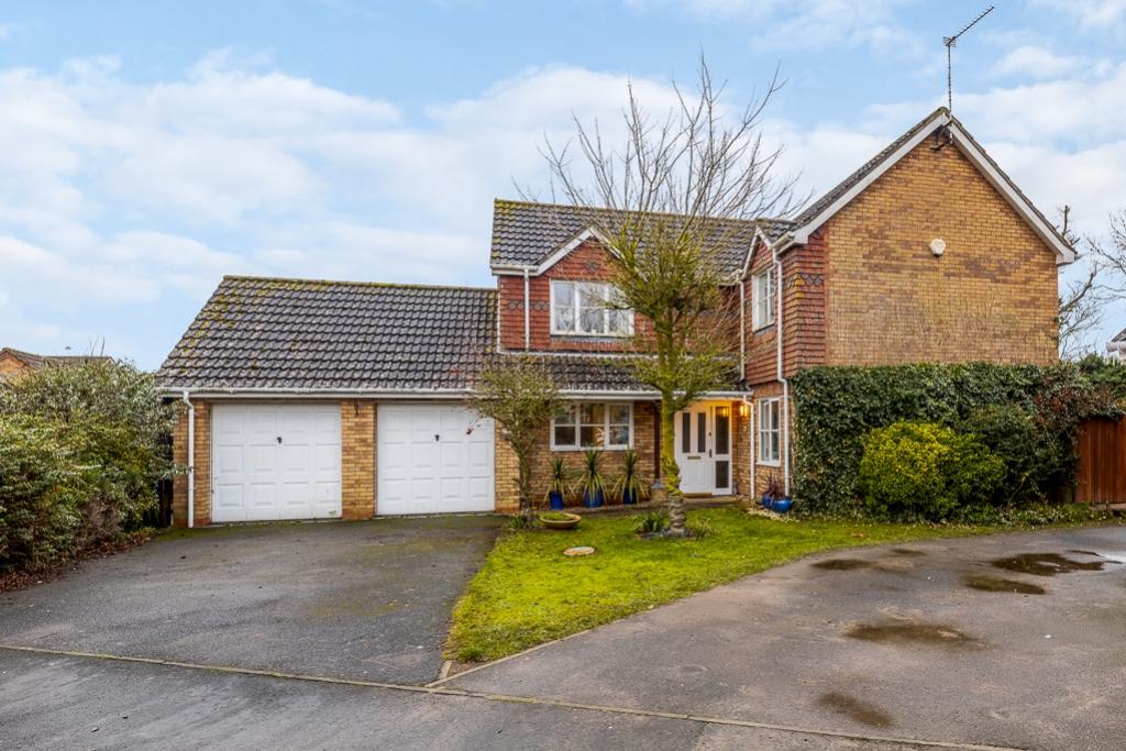 17 Saint James Way (Moulton Chapel)-7