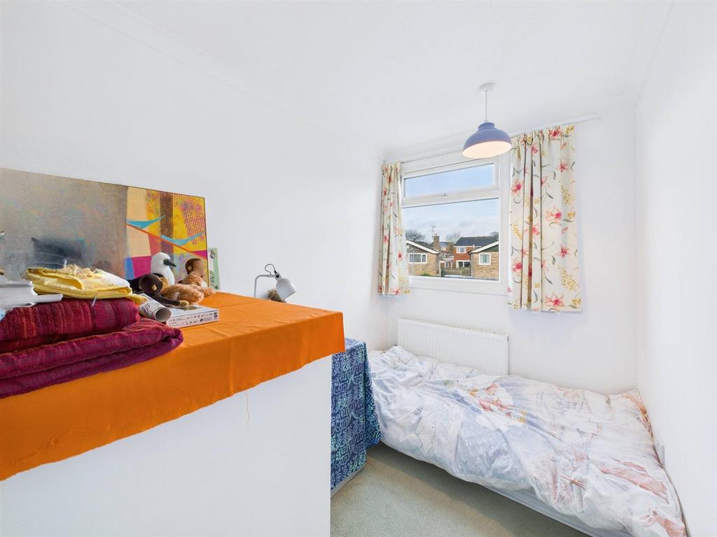 Bedroom: