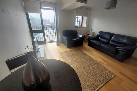 1 bedroom flat for sale, Warehouse 13, HU1 2DZ