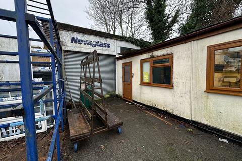 Office to rent, 37-39 Upper Halliford Rd Shepperton TW17 8RX