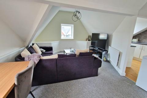 2 bedroom flat for sale, ESPLANADE AVENUE, PORTHCAWL, CF36 3YS