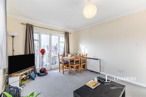 2 bedroom flat to rent, Wandle Road, Morden, SM4