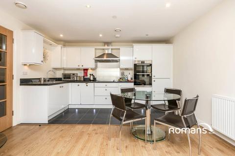 2 bedroom flat to rent, Farnborough Road, Farnborough, Hampshire, GU14