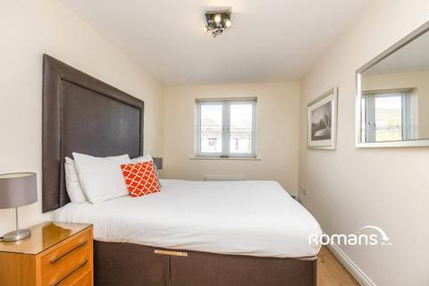 2 bedroom flat to rent, Farnborough Road, Farnborough, Hampshire, GU14