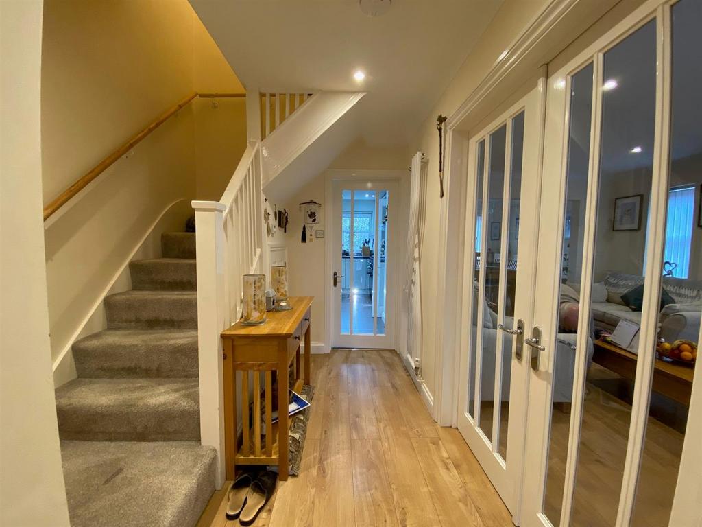 Entrance Hall.jpg