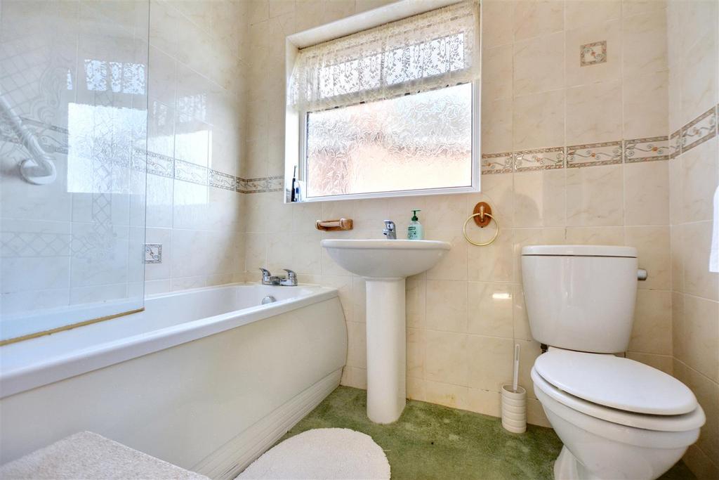 Bathroom.jpeg