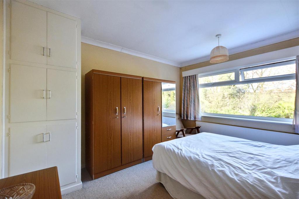Bedroom 1 1.jpeg