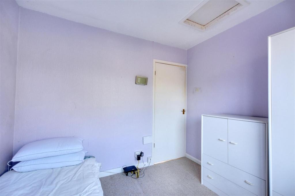Bedroom 3 2.jpeg