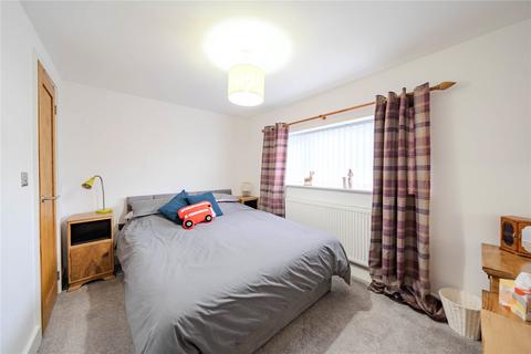 3 bedroom semi-detached house for sale, Dorset Grove, Stanningley, Pudsey, West Yorkshire