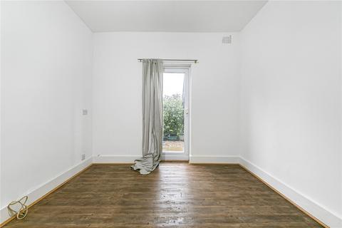 2 bedroom apartment for sale, Argyle Avenue, Hounslow, TW3