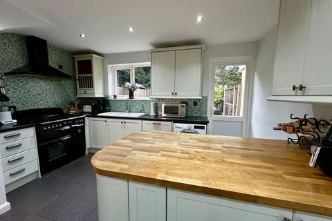 undefined, Kings Way, Billericay CM11