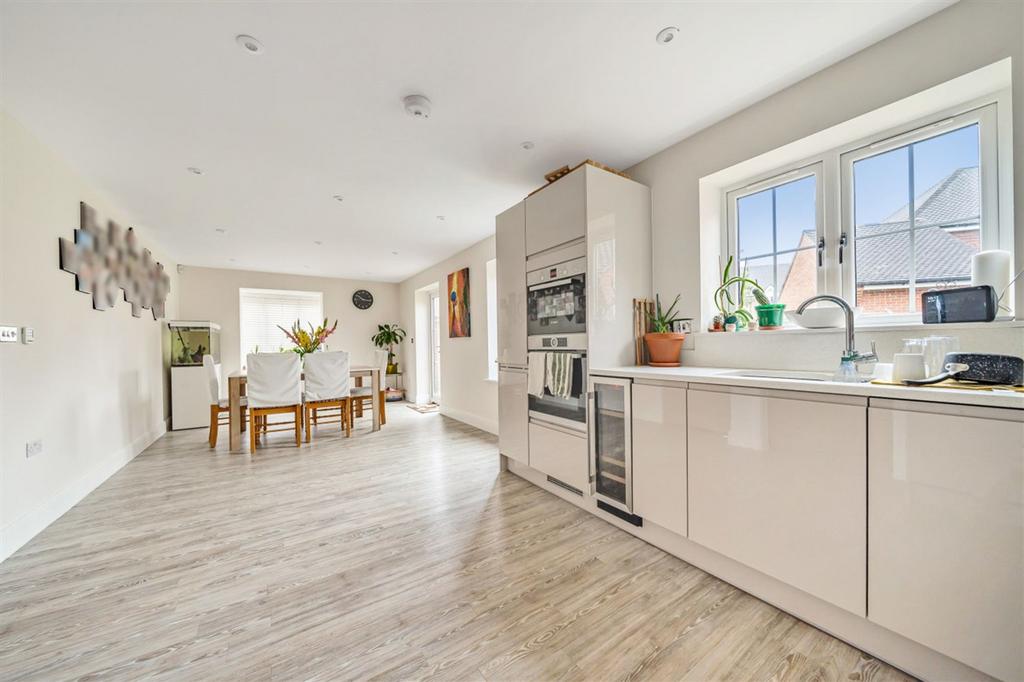 Kitchen / Diner