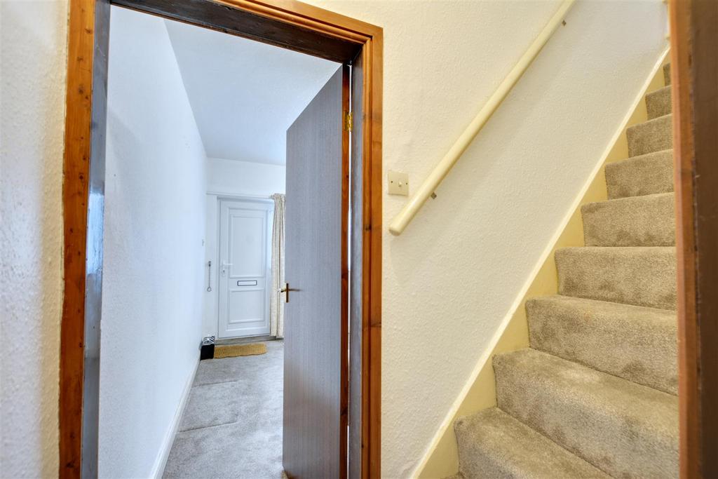 Hallway.jpeg