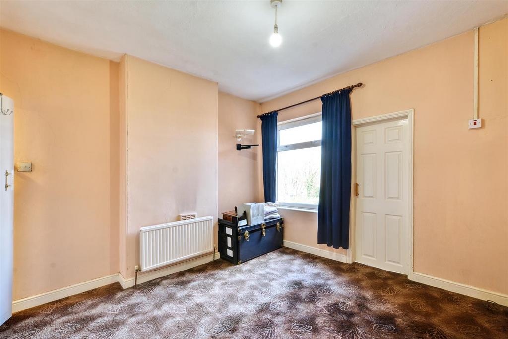 Bedroom 1.jpeg