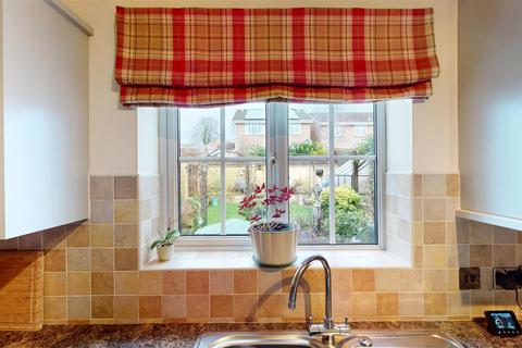 3 bedroom detached house for sale, St. Pauls Place, Midsomer Norton, Radstock