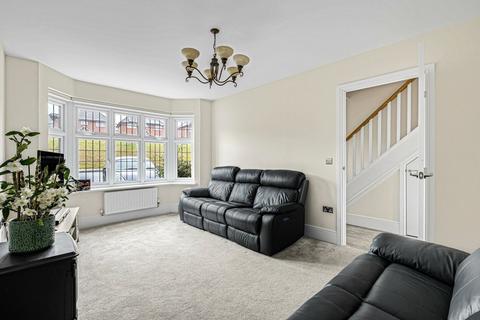 undefined, Admiral Way, Alton, Hampshire, GU34