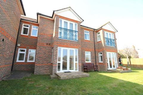 1 bedroom flat for sale, St Leonards Avenue, Hayling Island