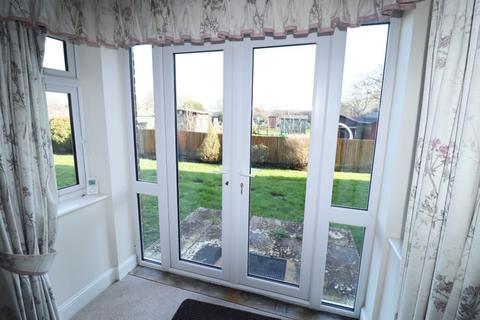1 bedroom flat for sale, St Leonards Avenue, Hayling Island
