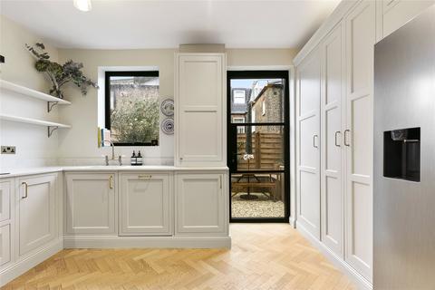 2 bedroom end of terrace house for sale, Aslett Street, London, SW18