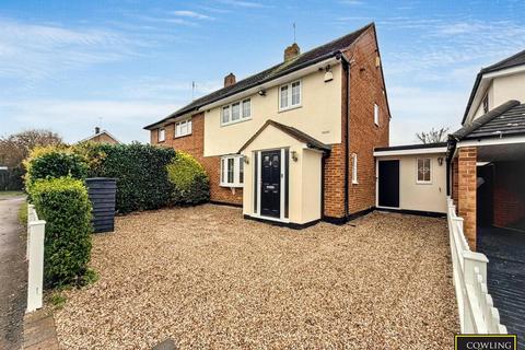 3 bedroom semi-detached house for sale, Tye Common Road, Billericay