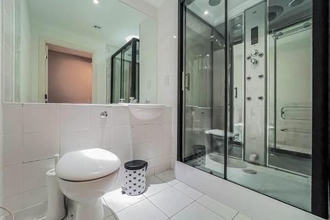 2 bedroom apartment to rent, Concord Street, Leeds