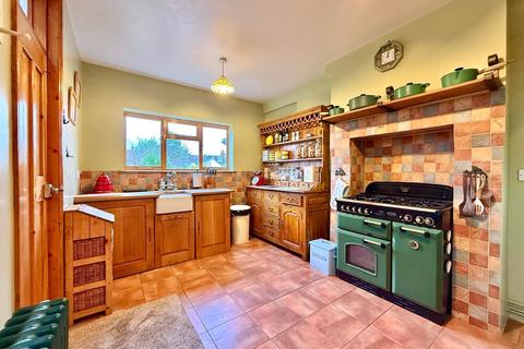3 bedroom terraced house for sale, Greenfield Road, Old Town, Eastbourne, BN21