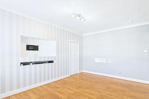 2 bedroom flat to rent, Albert Road, Clydebank