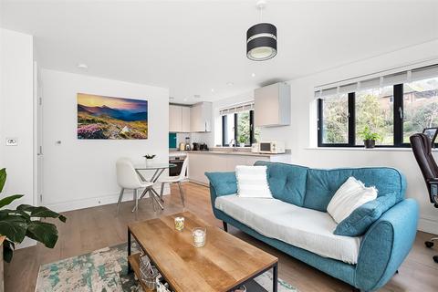 undefined, Plough Lane, Purley CR8