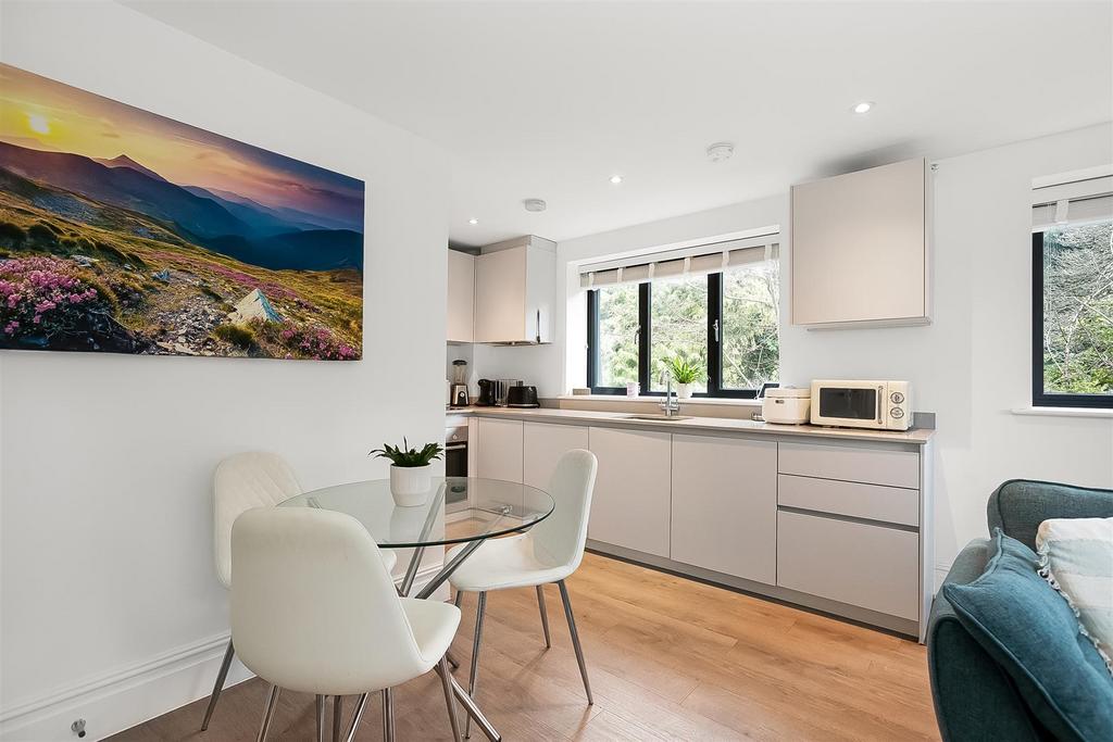 Open Plan Kitchen/Living area