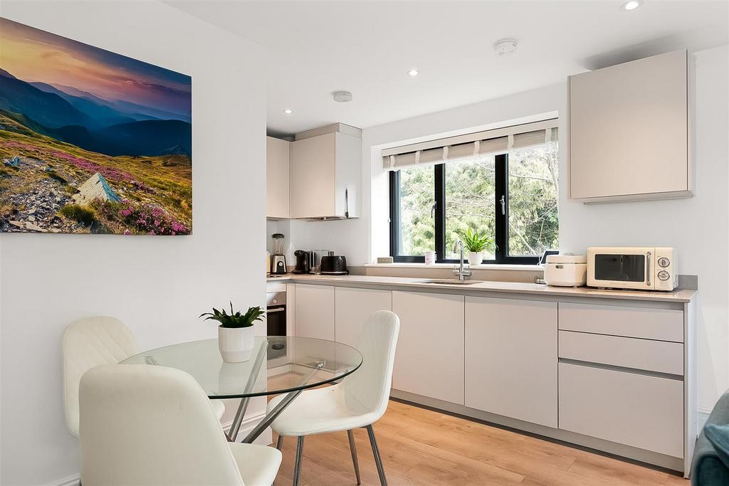 Open Plan Kitchen/Living area