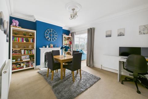 3 bedroom terraced house for sale, Etherington Road, Hull, HU6 7JP