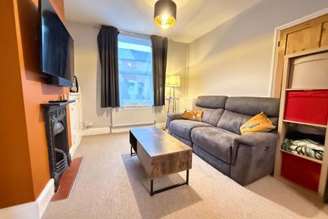 2 bedroom terraced house for sale, Byron Street, Northampton NN2