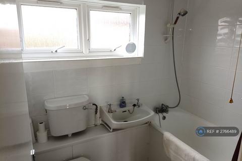2 bedroom flat to rent, Russet Grove, Norwich, NR4