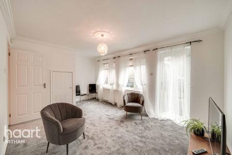 2 bedroom end of terrace house for sale, Pennyroyal Crescent, Witham