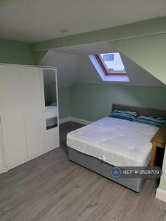1 bedroom in a house share to rent, South Ruislip, South Ruislip, HA4