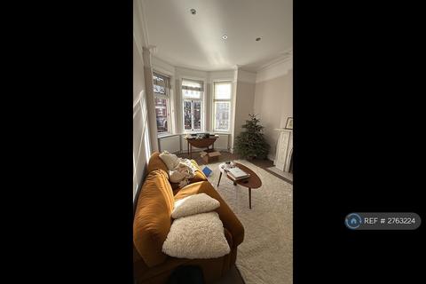 3 bedroom flat to rent, Elgin Mansions, London, W9